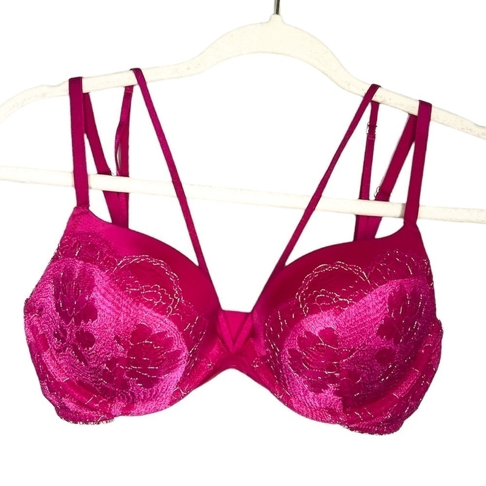 Victoria’s Secret Very Sexy Push Up with Lace and Shimmer 32D